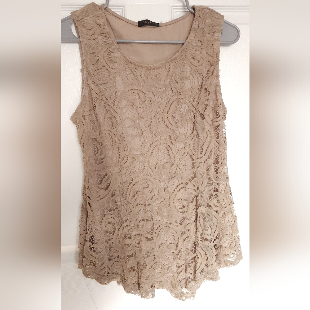 Lace peplum top